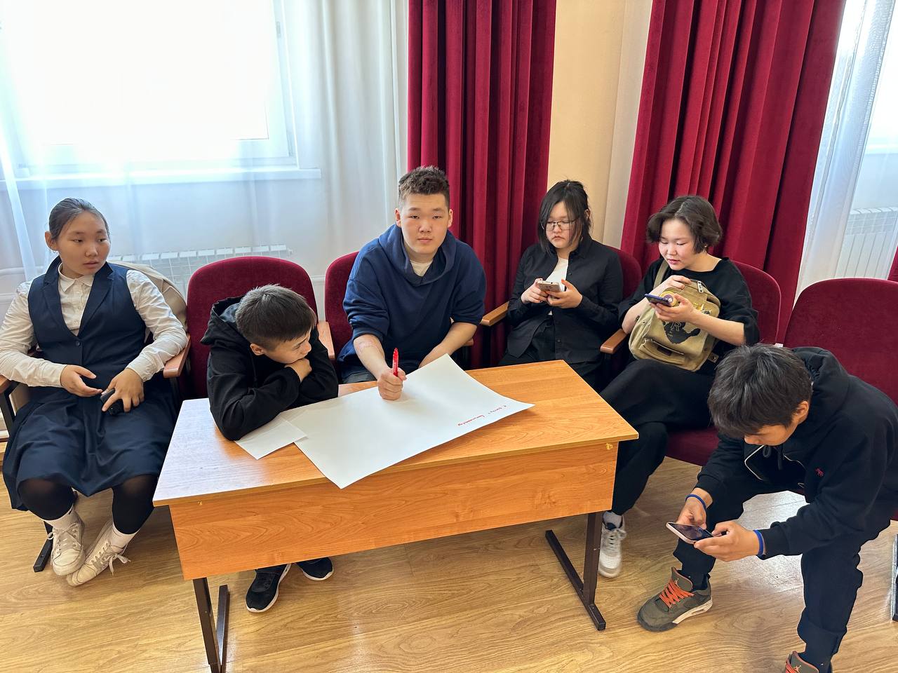 Дьиэ кэргэн күнүнэн!