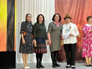 Муус устар 27 күнэ — Саха Өрөспүүбүлүкэтин кунэ