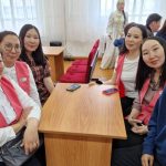 Туругур Күөх Маай! Туругур Үлэ киһитэ!