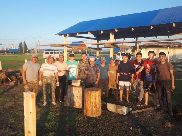 «Чороон 21 үйэ» ХЭТ кытары көрсүһүү