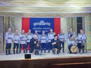 Амгинцы защитили звание “Народный”